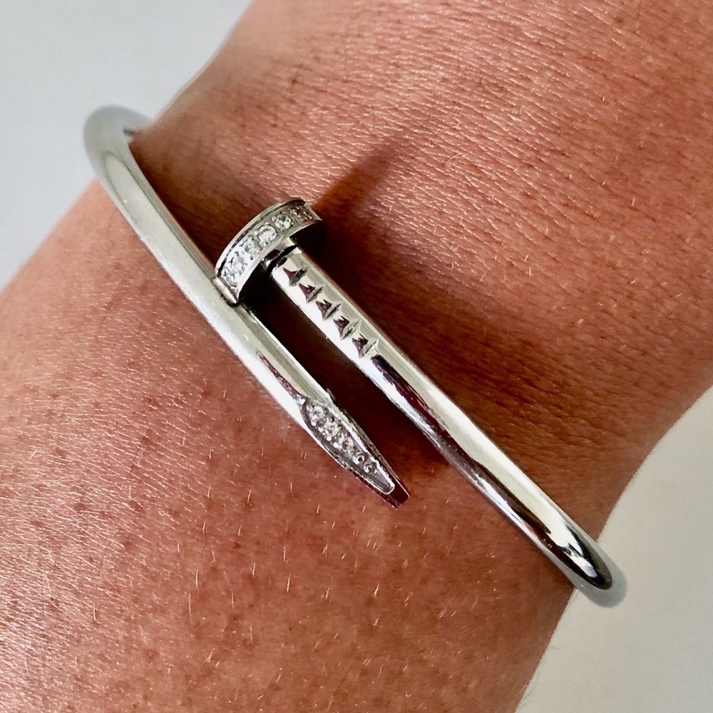 Nail Zirconia Bracelet Classic Model